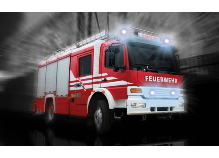 Fotobehang Vlies | Brandweerauto | Zwart, Rood | 254x184cm